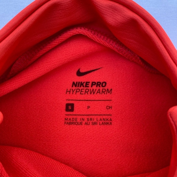 Nike Pro Women's Hyperwarm Fade Training Top Small - Picture 6 of 8